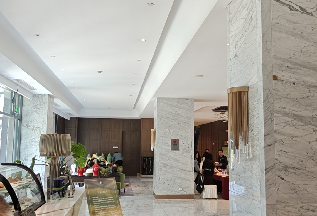 上海虹桥希尔顿逸林酒店主图