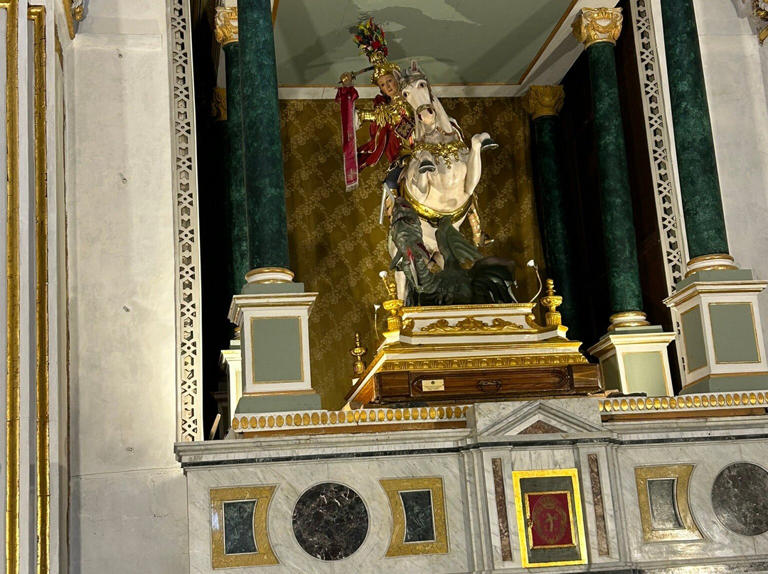 Chiesa di San Giorgio-莫迪卡必去景点