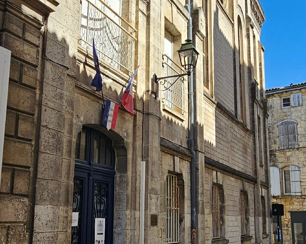 Hotel de Ville d’Angouleme / le Chateau Comtal-安古兰必去景点