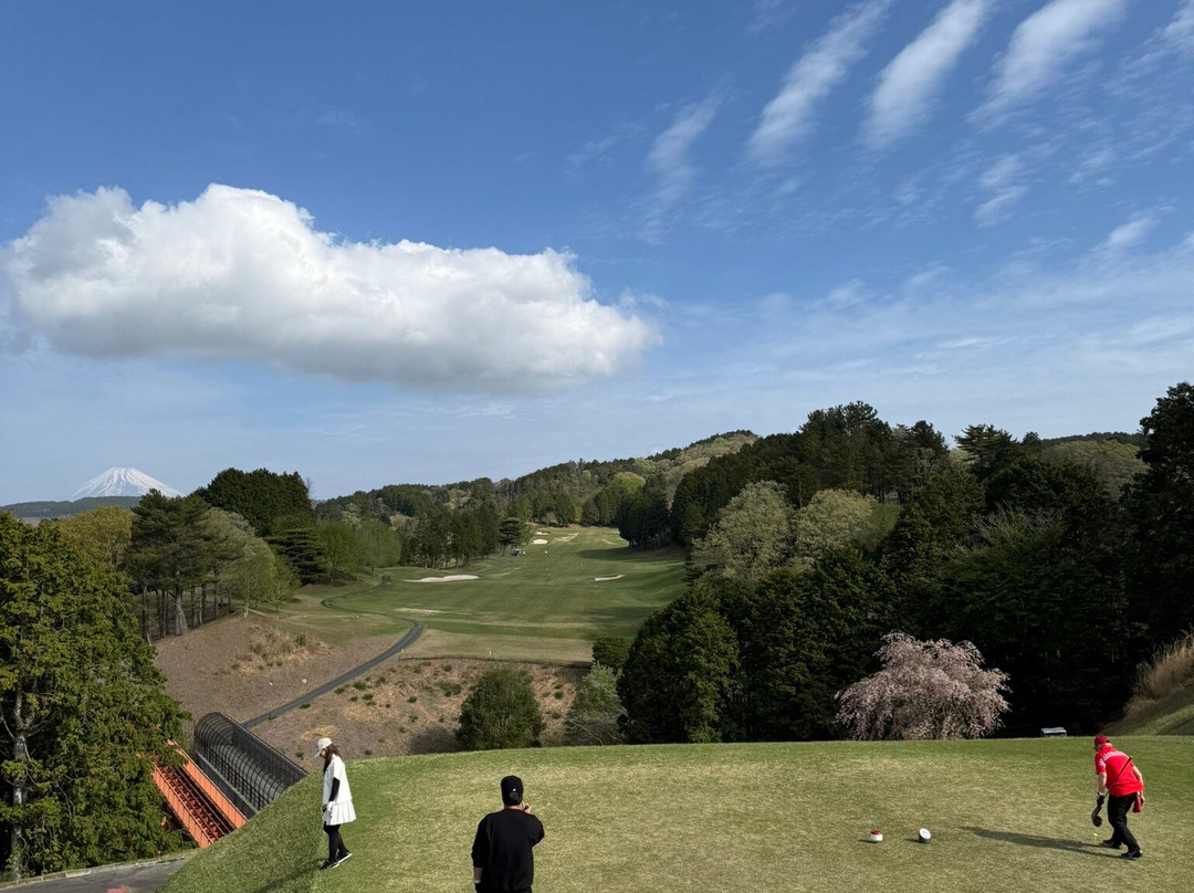 Izu Ohito Country Club-伊豆之国市必去景点