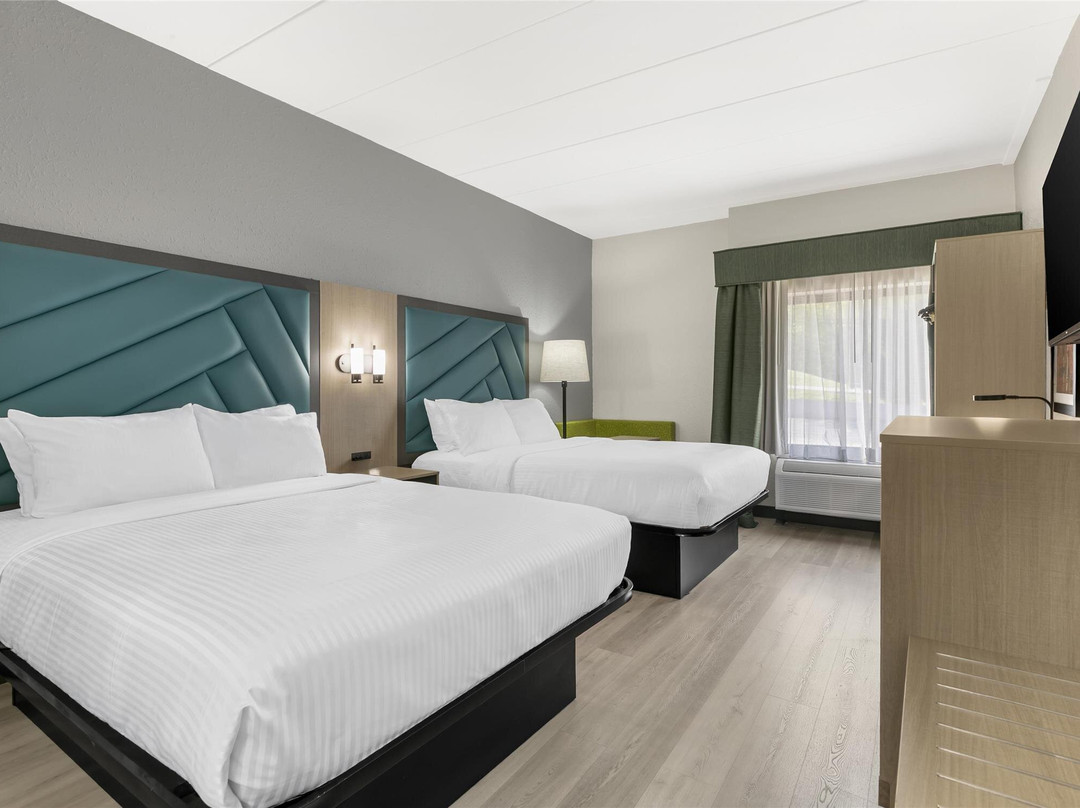Olive Hill酒店住宿-Best Western Eagles Inn