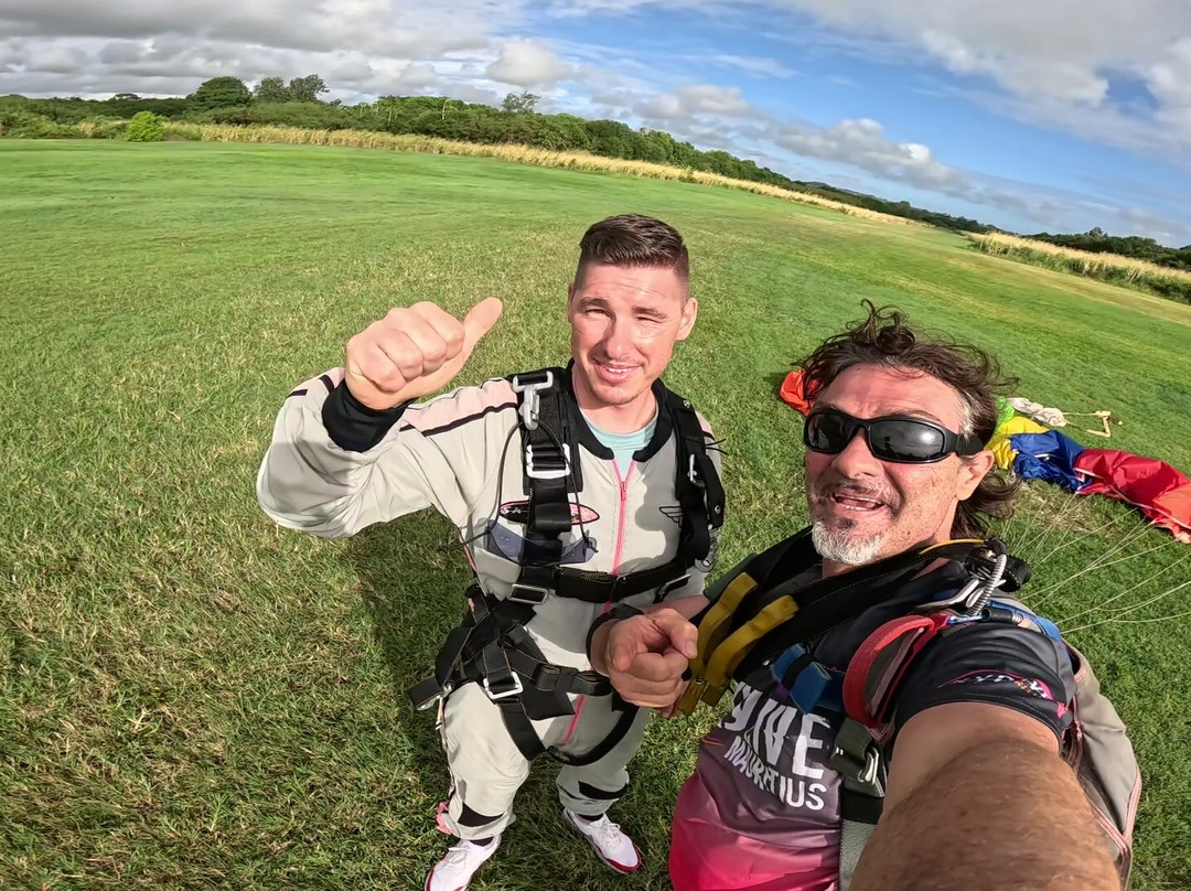 Skydive Mauritius-里维耶尔迪朗帕必去景点