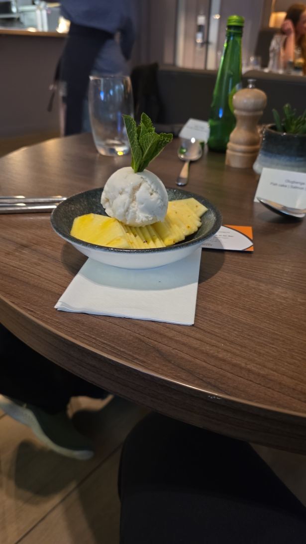 曼彻斯特索尔福德码头万豪AC酒店-旅行者