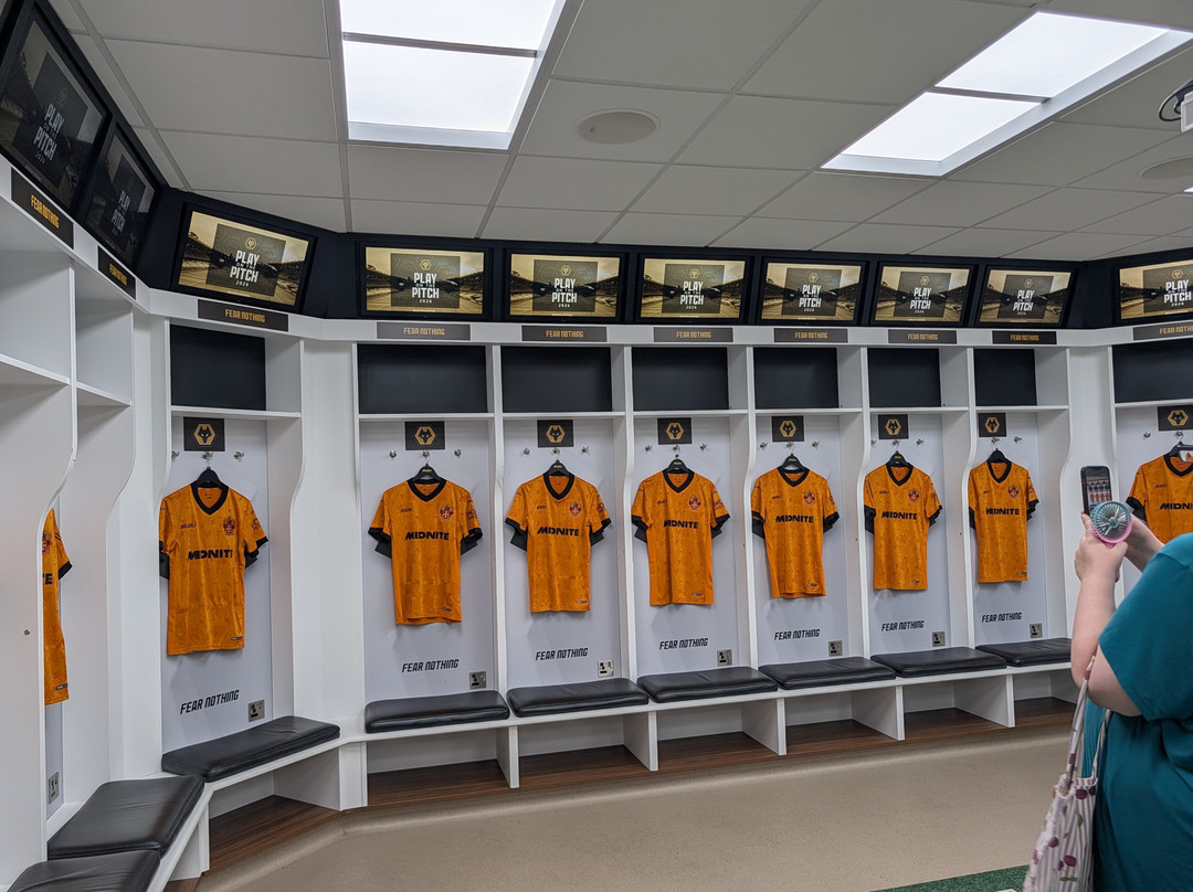Wolves Museum & Stadium Tours-沃尔夫汉普顿必去景点