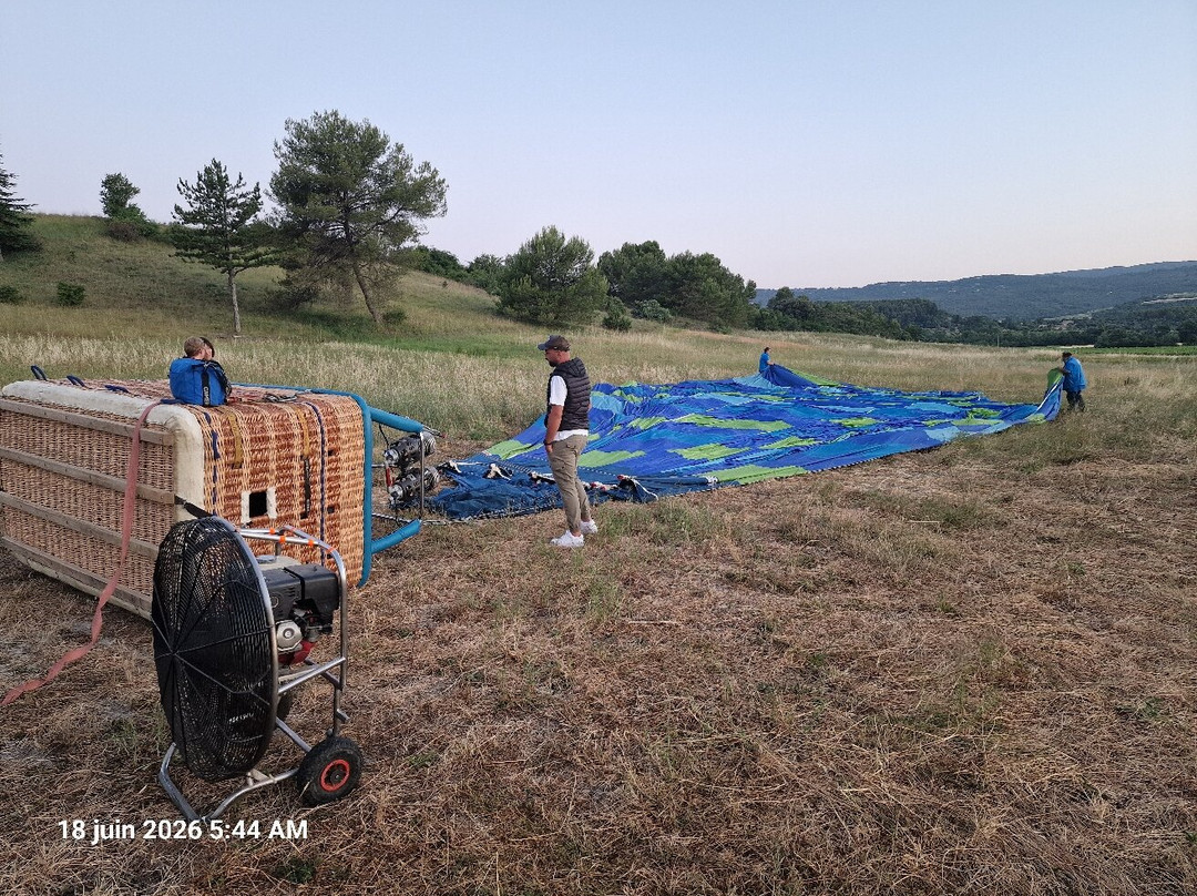 Montgolfière Vol Terre-Saint-Saturnin-les-Apt必去景点