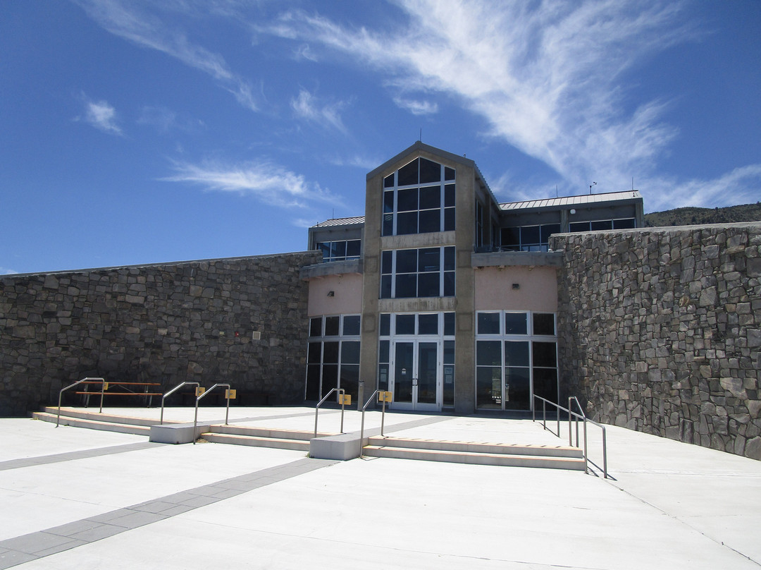 Mono Basin Scenic Area Visitor Center-利韦宁必去景点