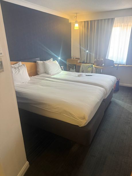 Holiday Inn Express 沃维克M40，JCT.15-旅行者