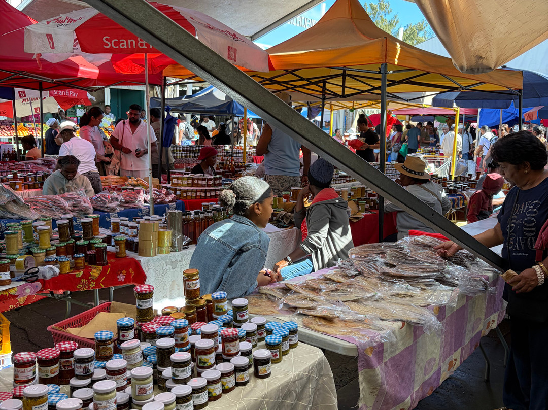 Marché de Port Mathurin-马蒂兰港必去景点