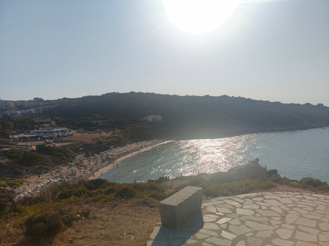 Spiaggia Rena Bianca-圣特雷莎加卢拉必去景点