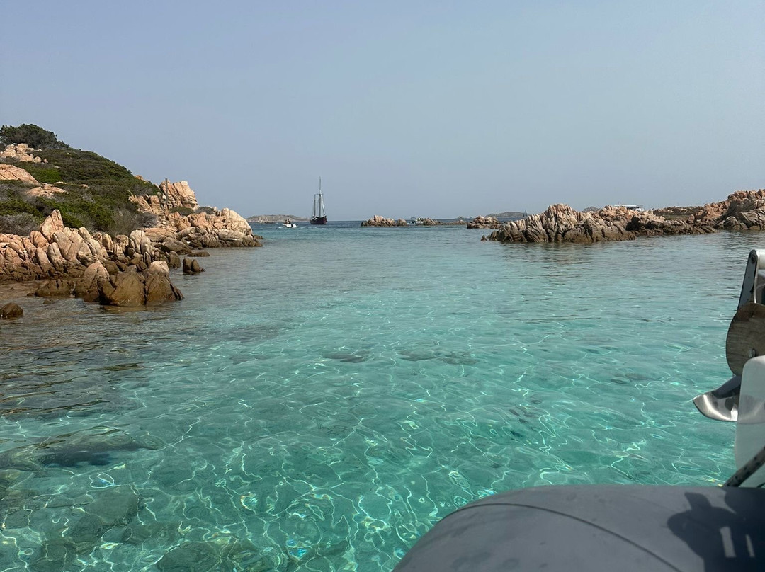 Zonza boat rental-Cannigione必去景点