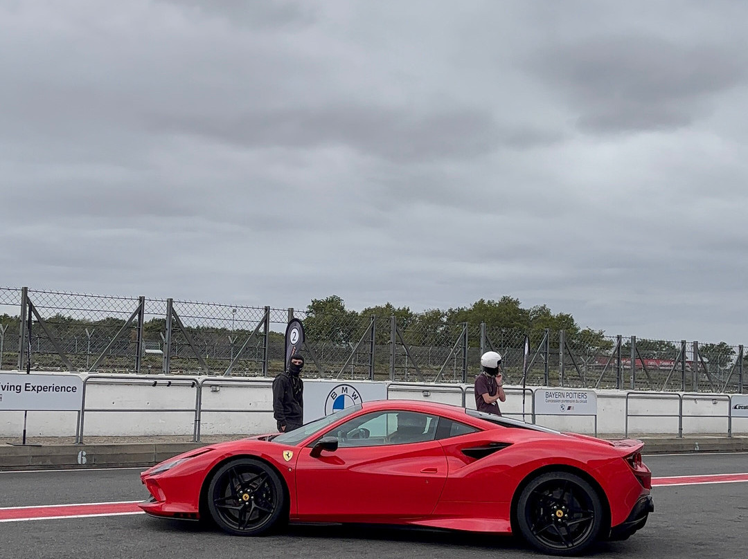 Motorsport Academy - Circuit du Val de Vienne-Le Vigeant必去景点