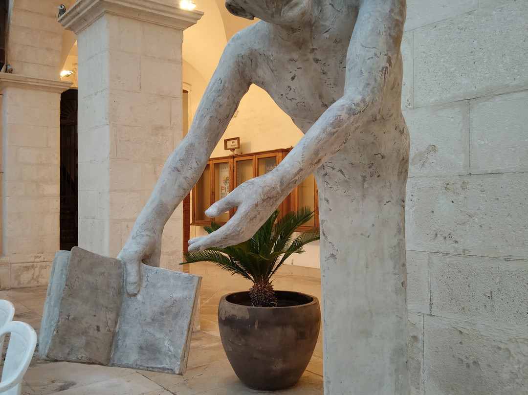 LETTL-Museum Für Surreale Kunst-奥格斯堡必去景点