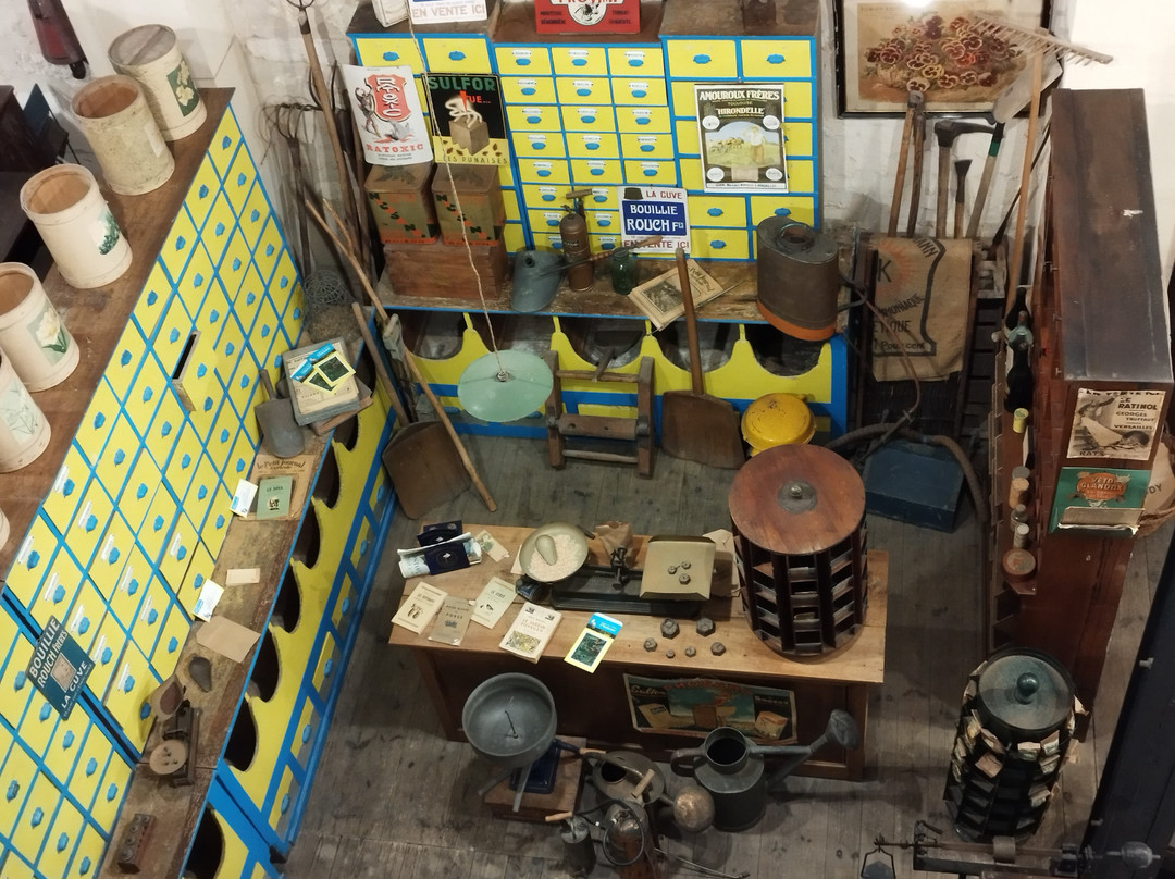 Musée des Commerces d'autrefois-罗什福尔必去景点