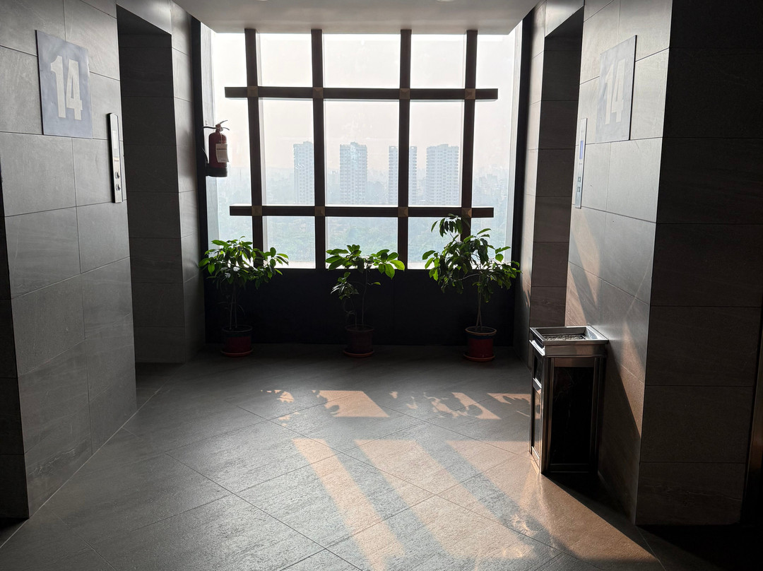 Pearl Harbour Business Hotel主图