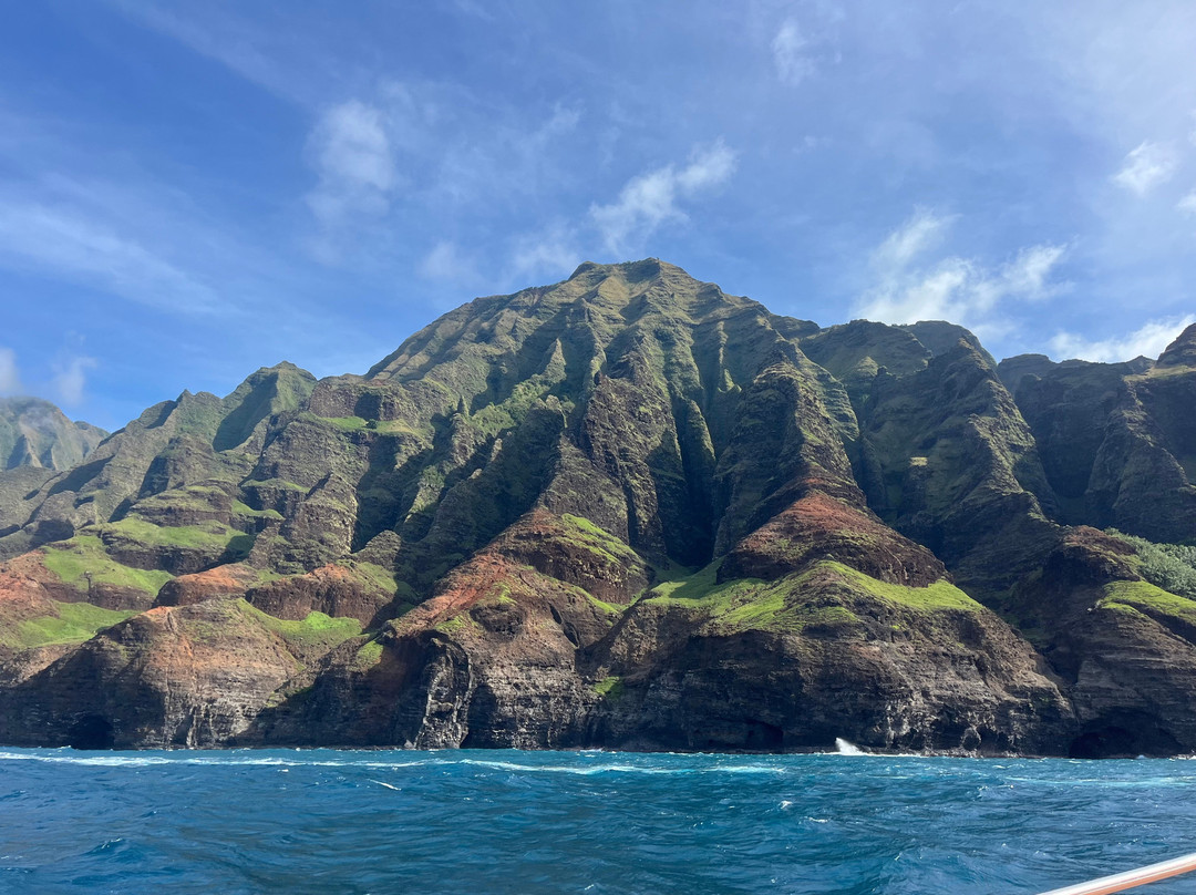 Makana Charters and Tours-卡慕也拉必去景点