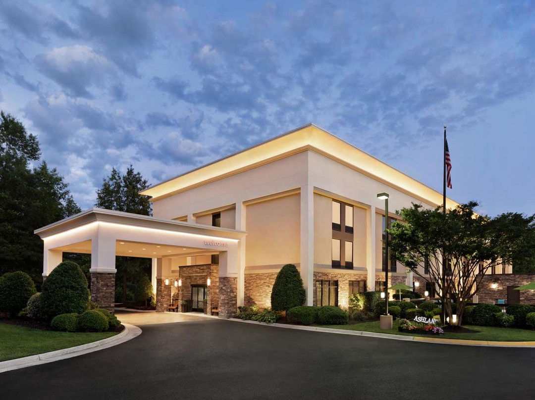 Hampton Inn Richmond-North/Ashland主图