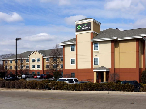 芝加哥希尔赛德MainStay套房酒店主图