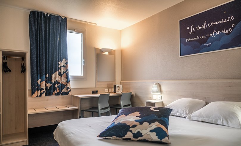 ACE Hôtel Riom-官方
