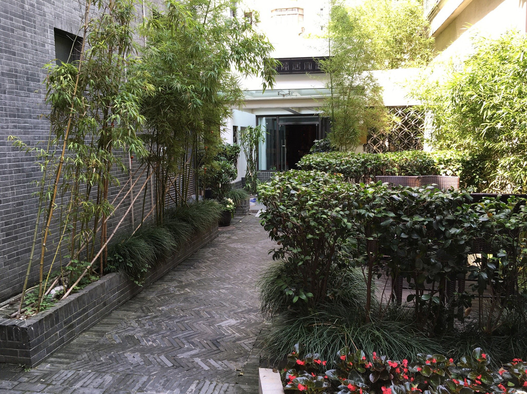 上海宝隆居家酒店牡丹江路店主图