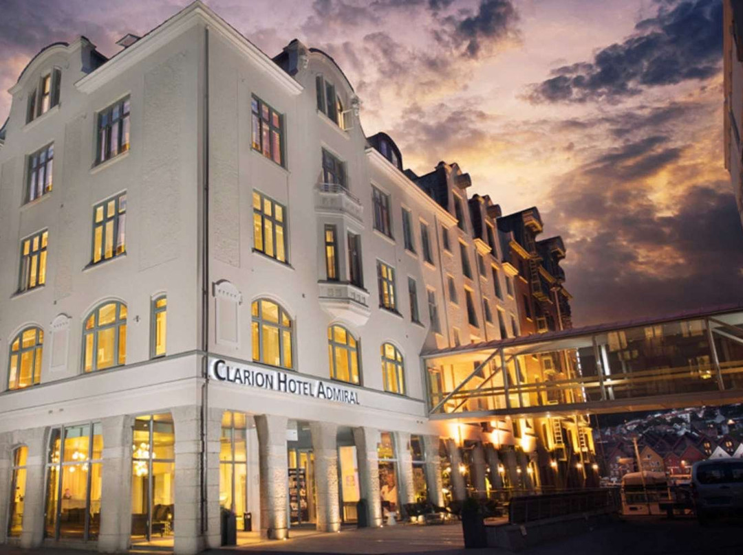 克拉丽奥酒店主图