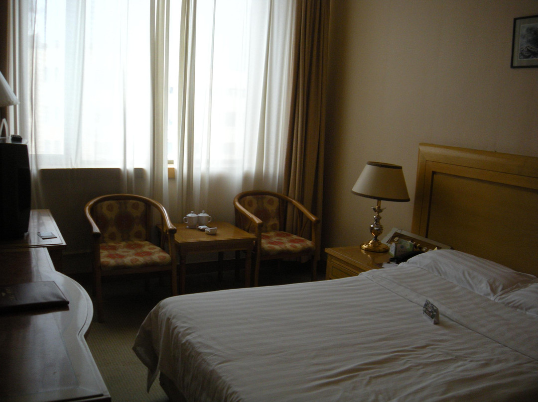 五一国际酒店主图