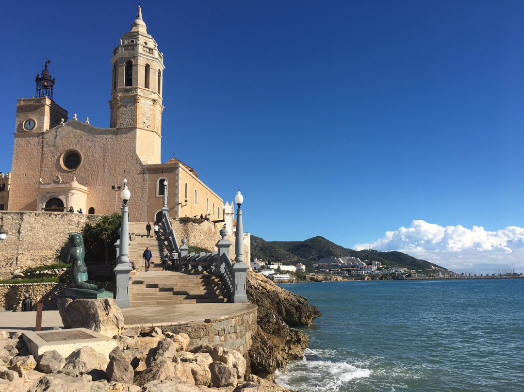 锡切斯旅游景点-Church of Sant Bartomeu & Santa Tecla