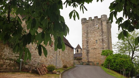 Capdenac Le Haut-Capdenac必去景点