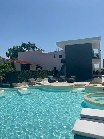 Avaton  Resort主图