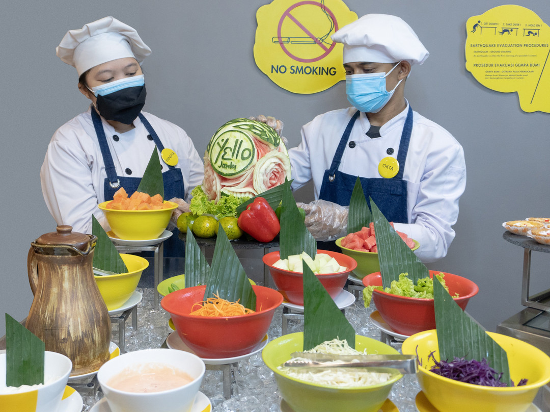 YELLO Hotel Jambi主图