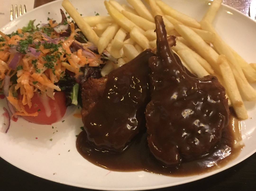 卡通巴酒店