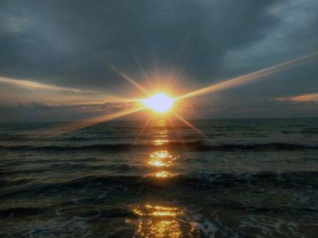 Vityazevo Beach景点图片