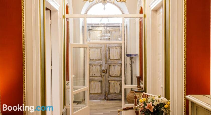 Palaiologos Luxury City Hotel