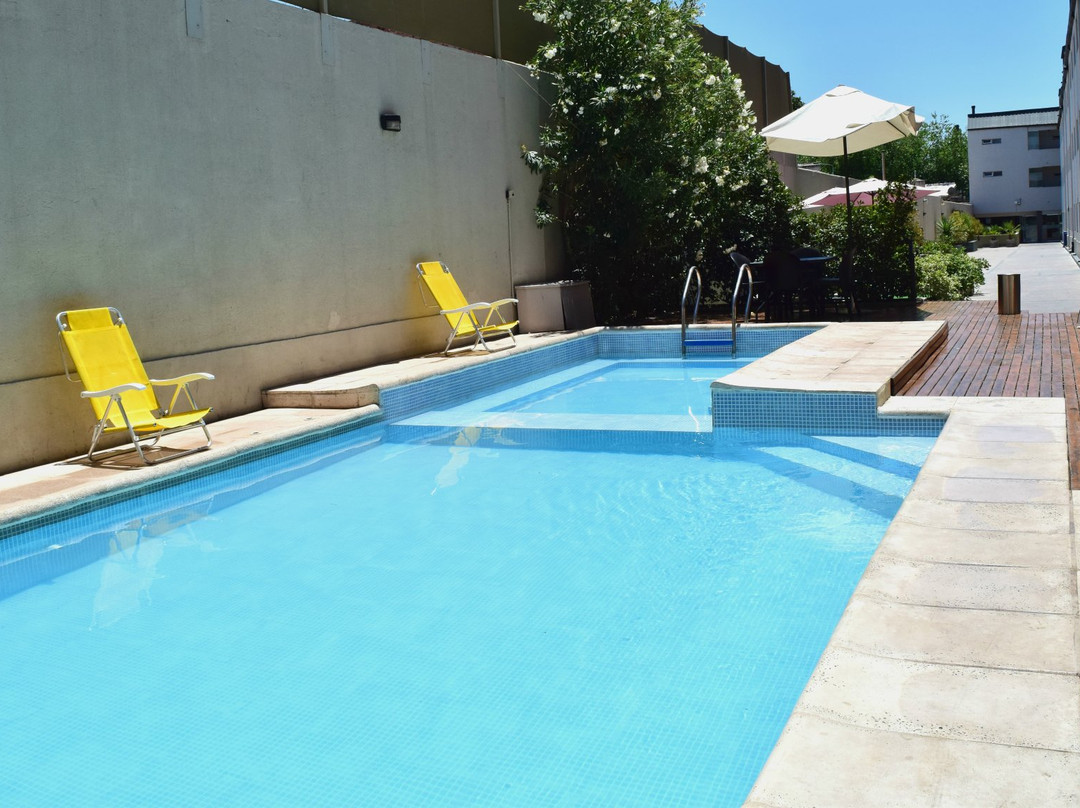 Soltigua Apart Hotel Mendoza主图