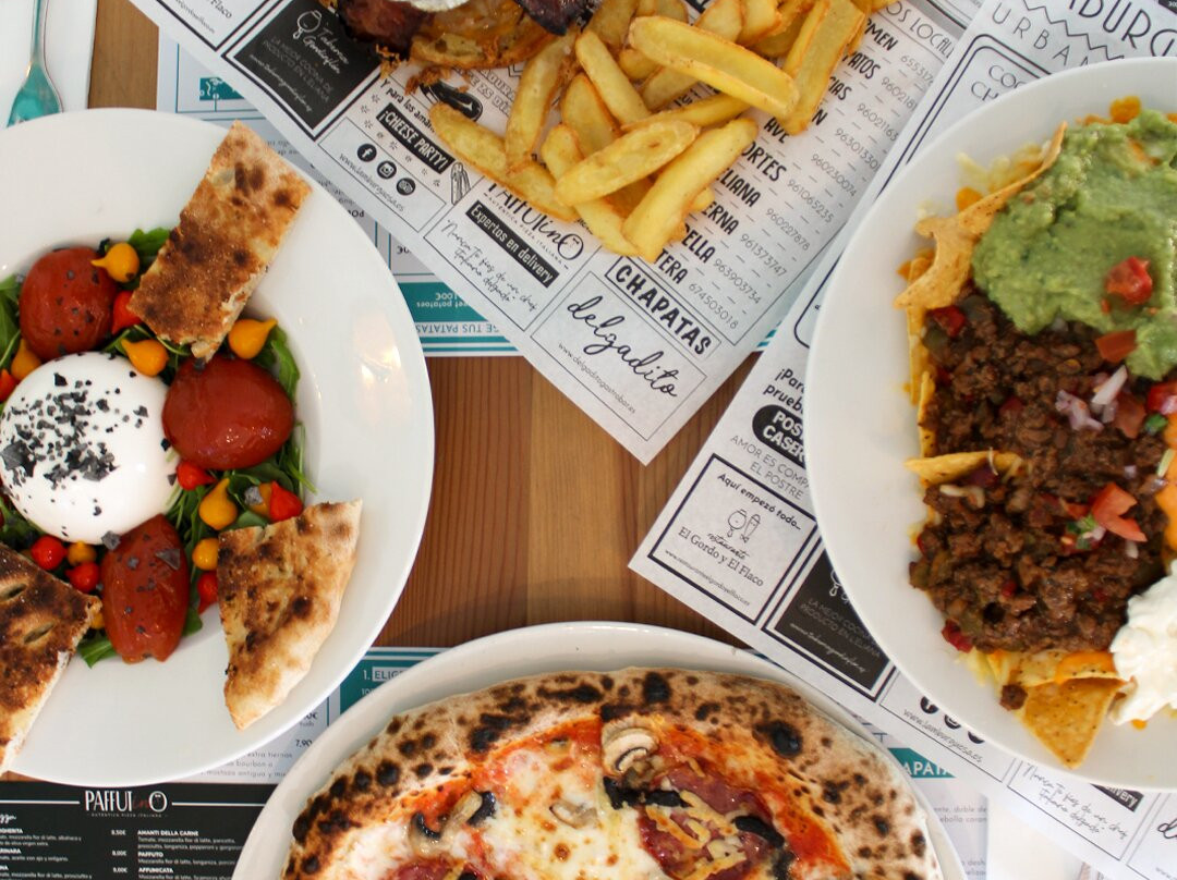 Benifaraig餐馆和美食-Lamburguesa Moncada