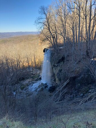 Falling Springs Waterfall-Covington必去景点