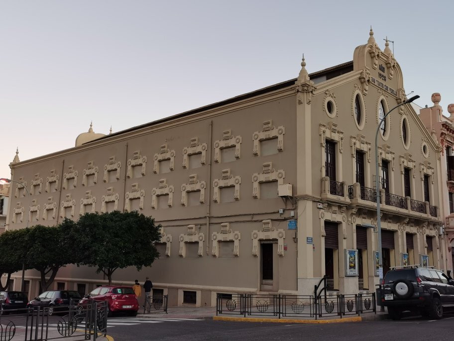 Teatro Cine Perello-梅利利亚必去景点