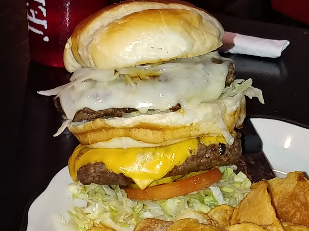 Michigamme餐馆和美食-Jerzis 41 Sports Bar and Grill