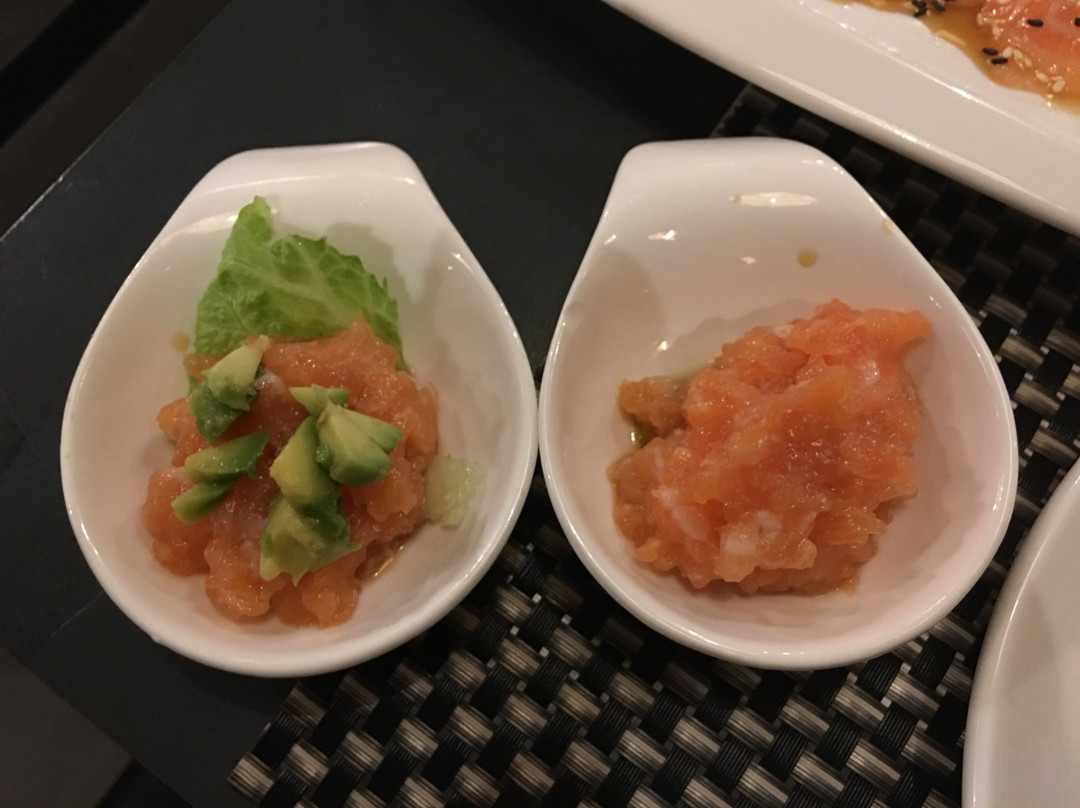 Oggiono餐馆和美食-Haru Asian Fusion Restaurant