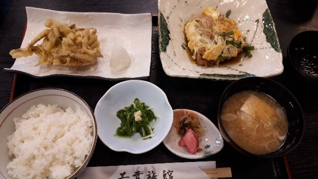 お食事処 新芽