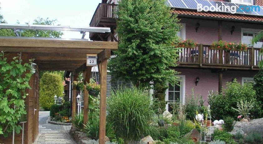 Haus Elfi