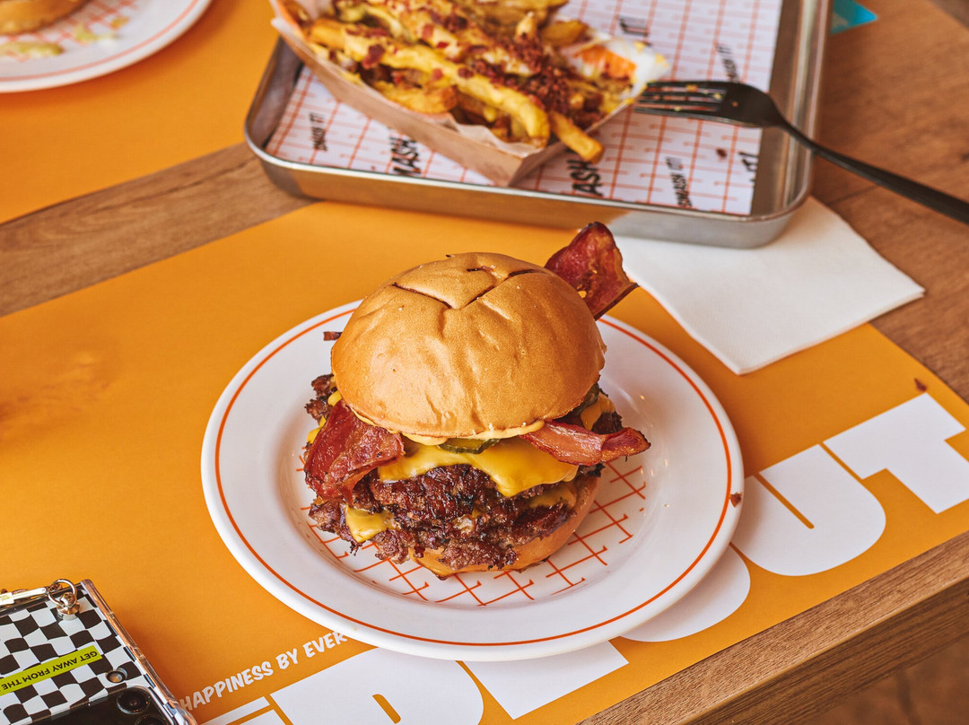 Hideout Burger