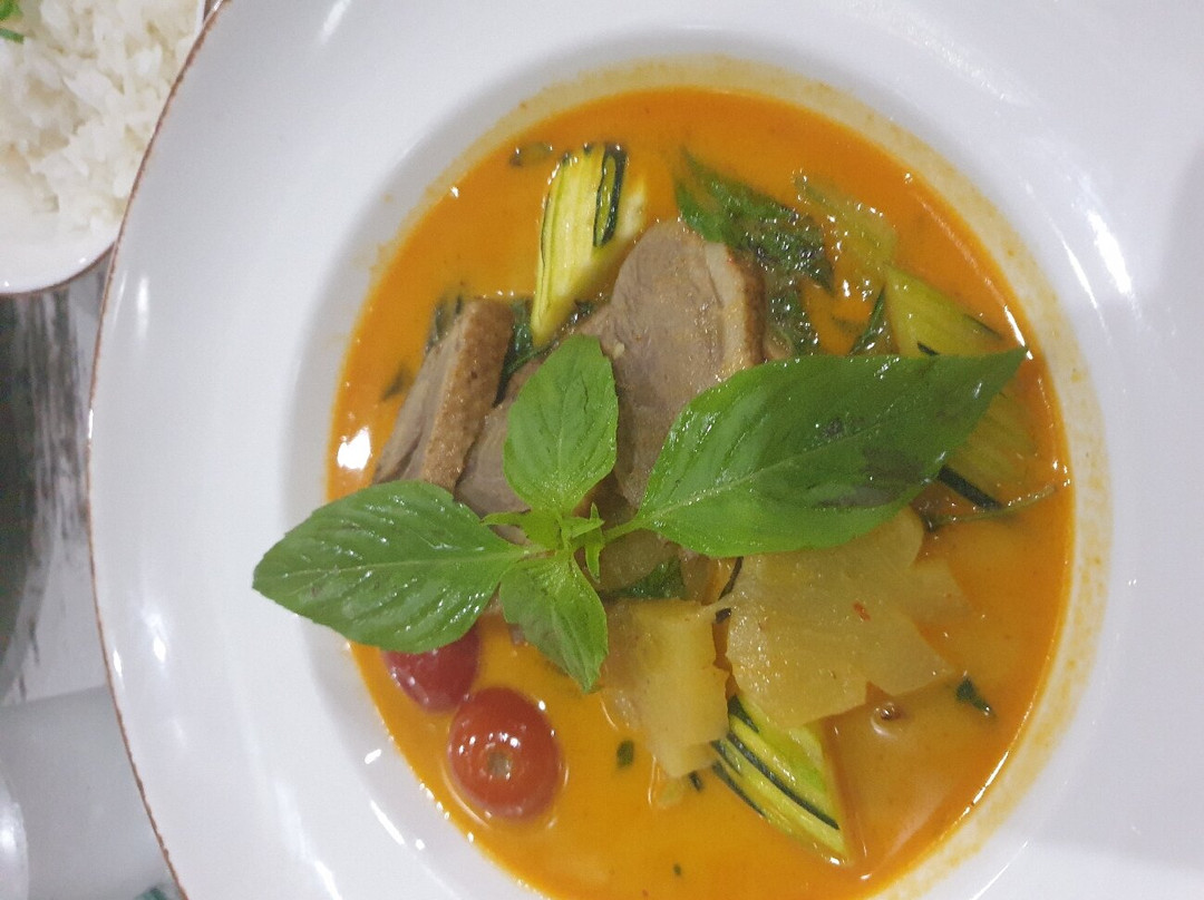 Thai Thai Authentic Kitchen & Bar