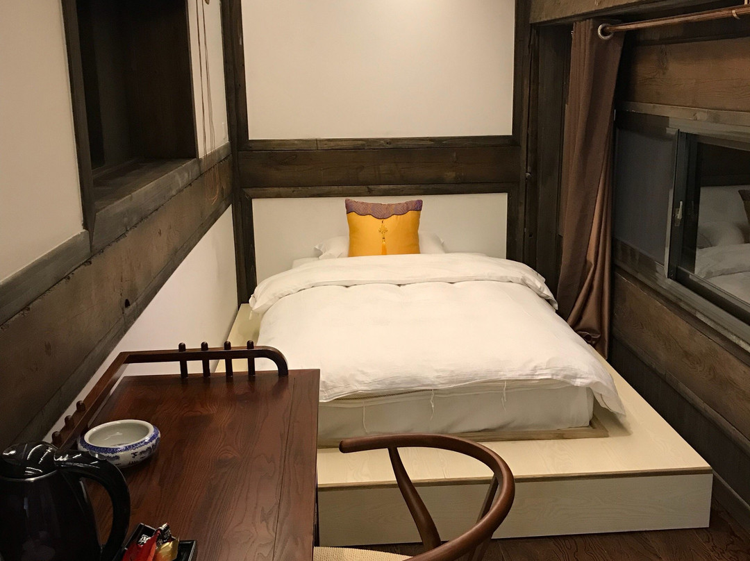 黄山唐模法国家庭旅馆主图