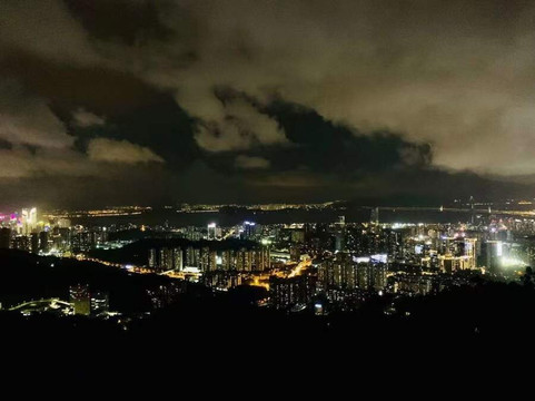 塘朗山郊野公园-深圳市必去景点