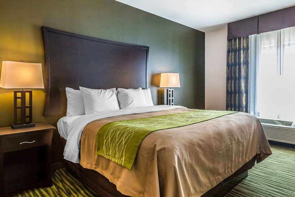 Comfort Inn & Suites Moore - Oklahoma City主图