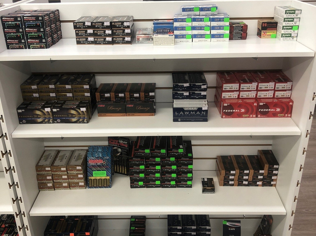 Island Arms & Indoor Range-拉哥岛必去景点