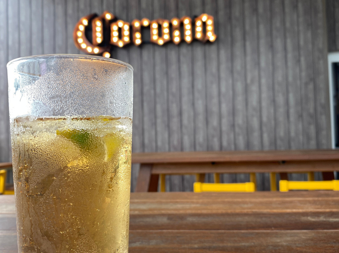 Surfers Paradise Beer Garden-冲浪者天堂必去景点