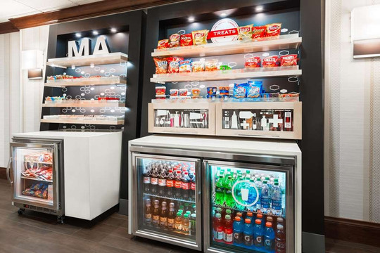 波士顿/马尔伯勒希尔顿欢朋酒店主图