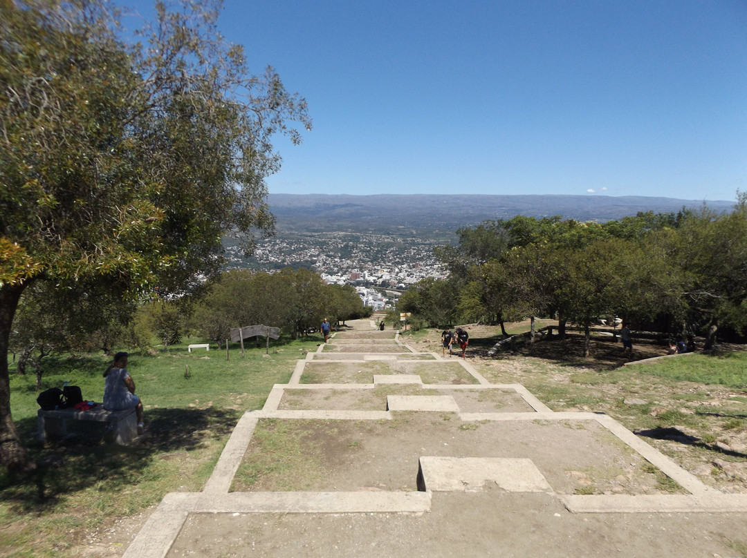 El Cerro de la Cruz-Villa Carlos Paz必去景点
