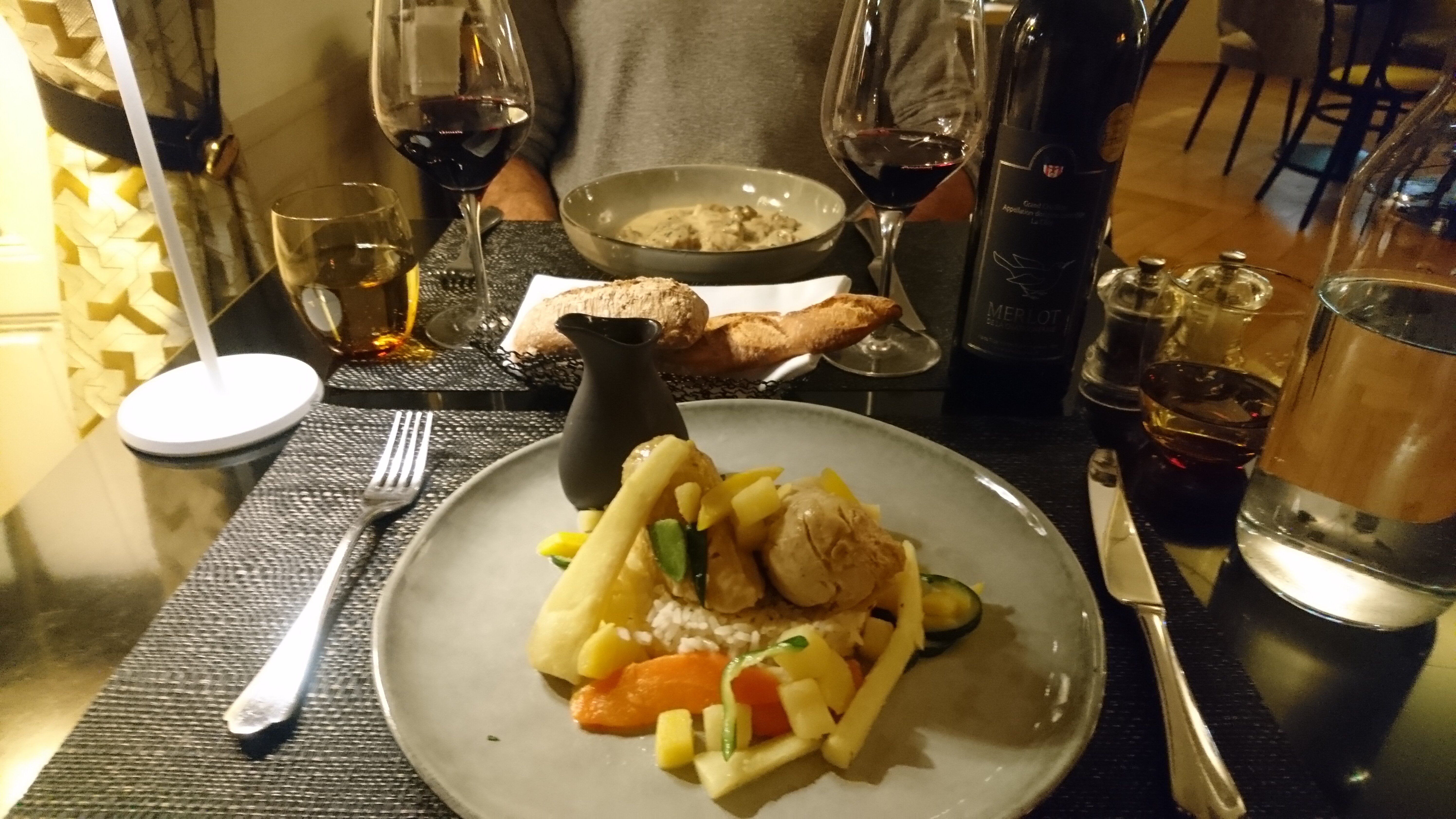 Hostellerie Le Petit Manoir-餐饮